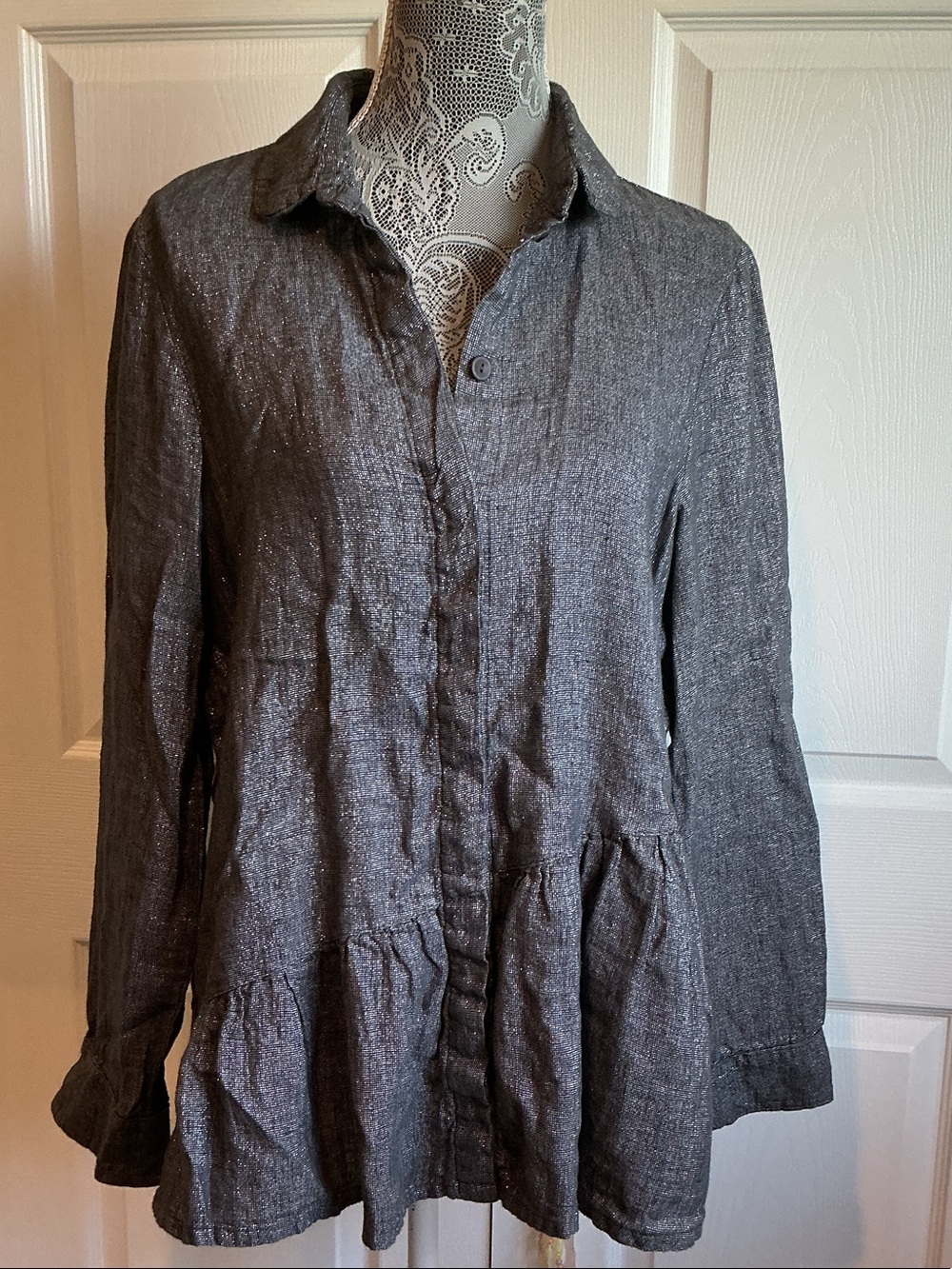 Flax Slate Gray Button-Front Peplum Linen Top
